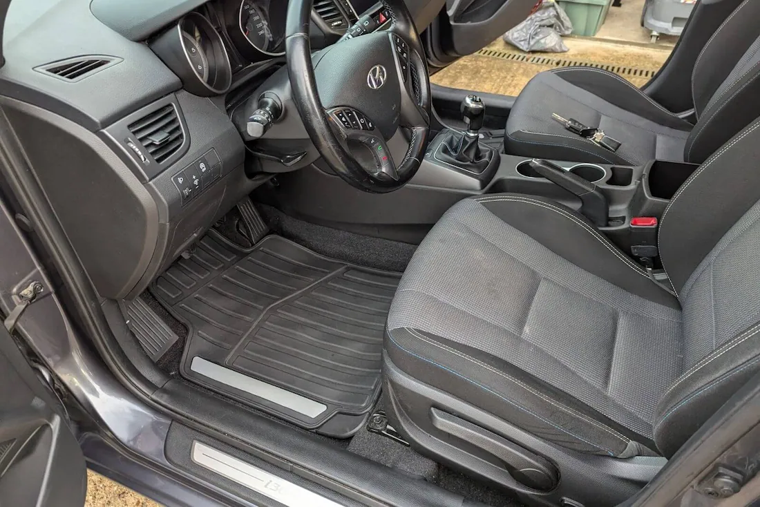 Apres nettoyage habitacle intérieurs voiture - PRISME